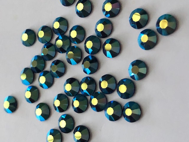 72 pieces 20ss DEEP SEA AB Preciosa Maxima Rhinestones